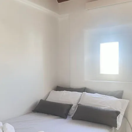 Myconian -7 Min Chora - Center - 130sqm - 4people - 2 - Secured Free Parking,- Elenas Hospitality -
